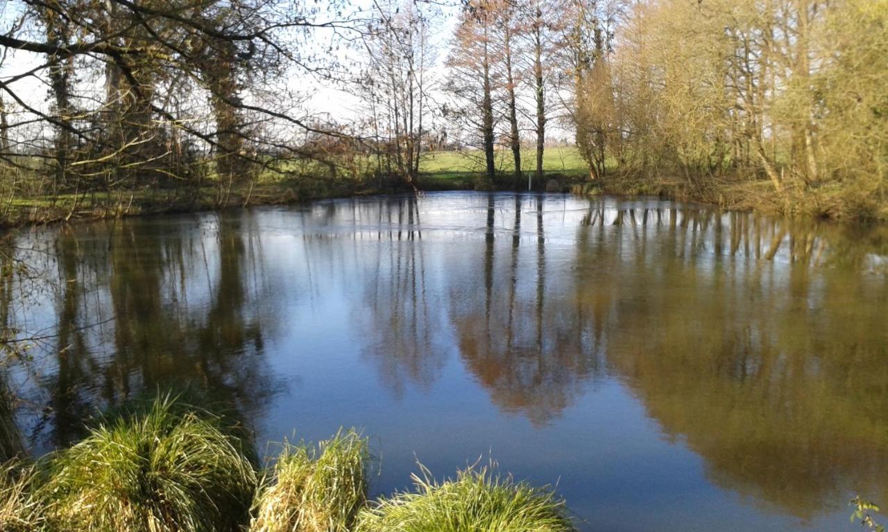Les Petites Rives De La Motte Villa Pleugueneuc Exterior foto