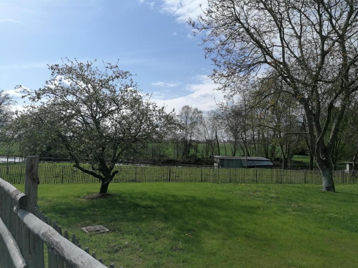 Les Petites Rives De La Motte Villa Pleugueneuc Exterior foto